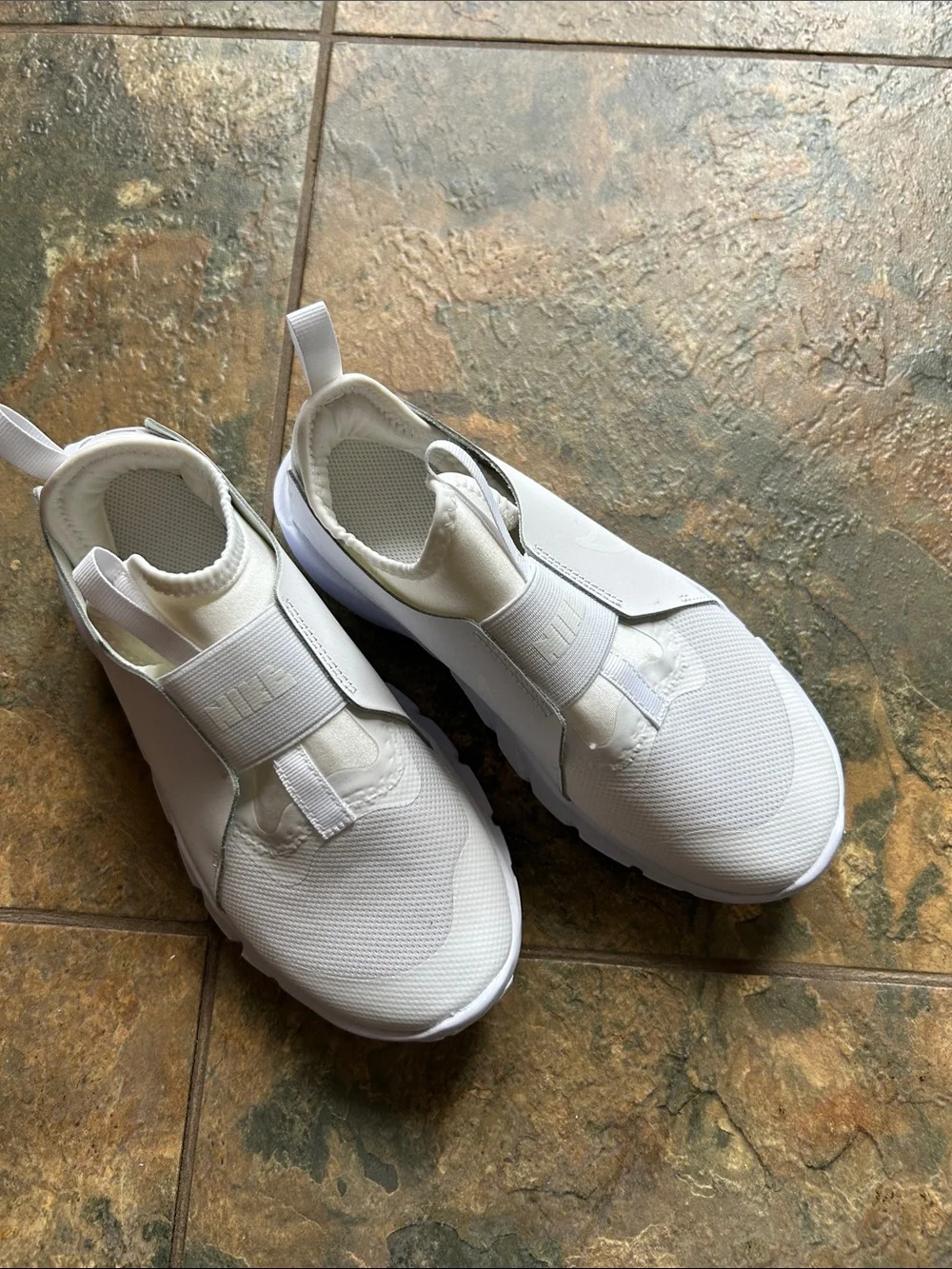 Nike kids sneakers. Size 4